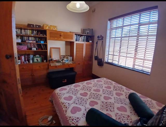 3 BEDROOM HOUSE FOR SALE IN LAMBTON